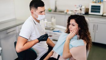 Signs Your Toothache Requires Immediate Dental Care in Jackson, MI